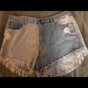 Rue 21 shorts